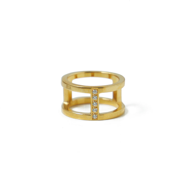 Three Pillar Ring Gold