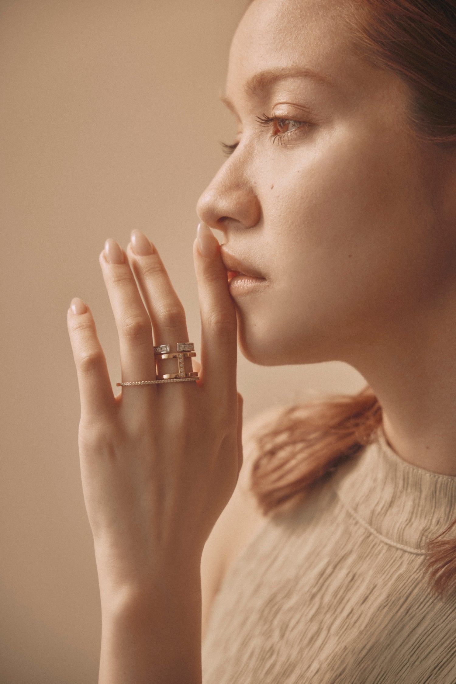 Three Pillar Ring Gold