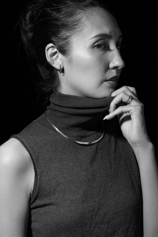 Thin Curve Pierce Crystal Silver