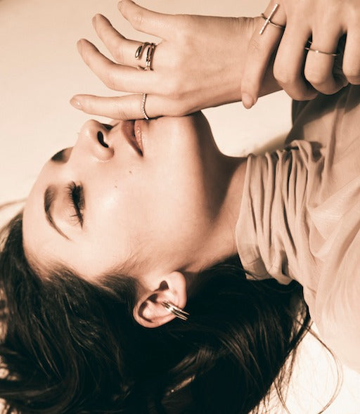 2Finger Crystal Ring Silver – C'esoi