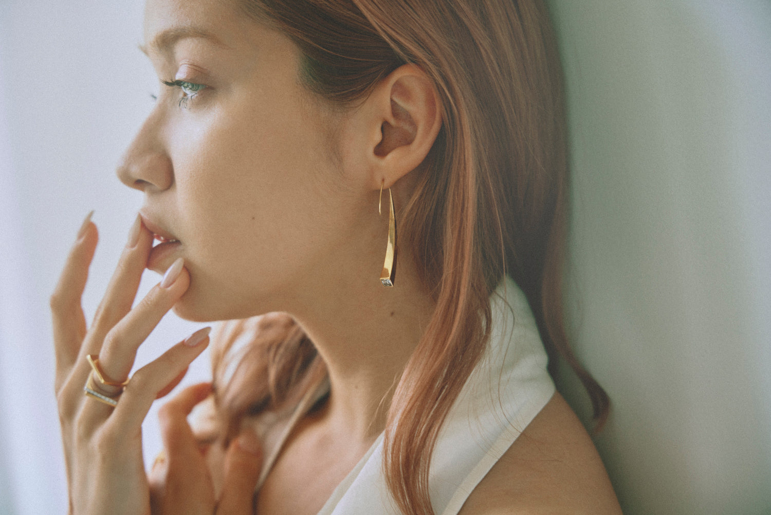 Square Crystal Hook Pierce Gold