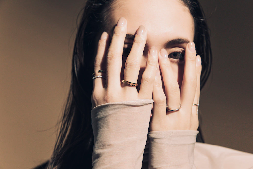 Waving Crystal Ring – C'esoi