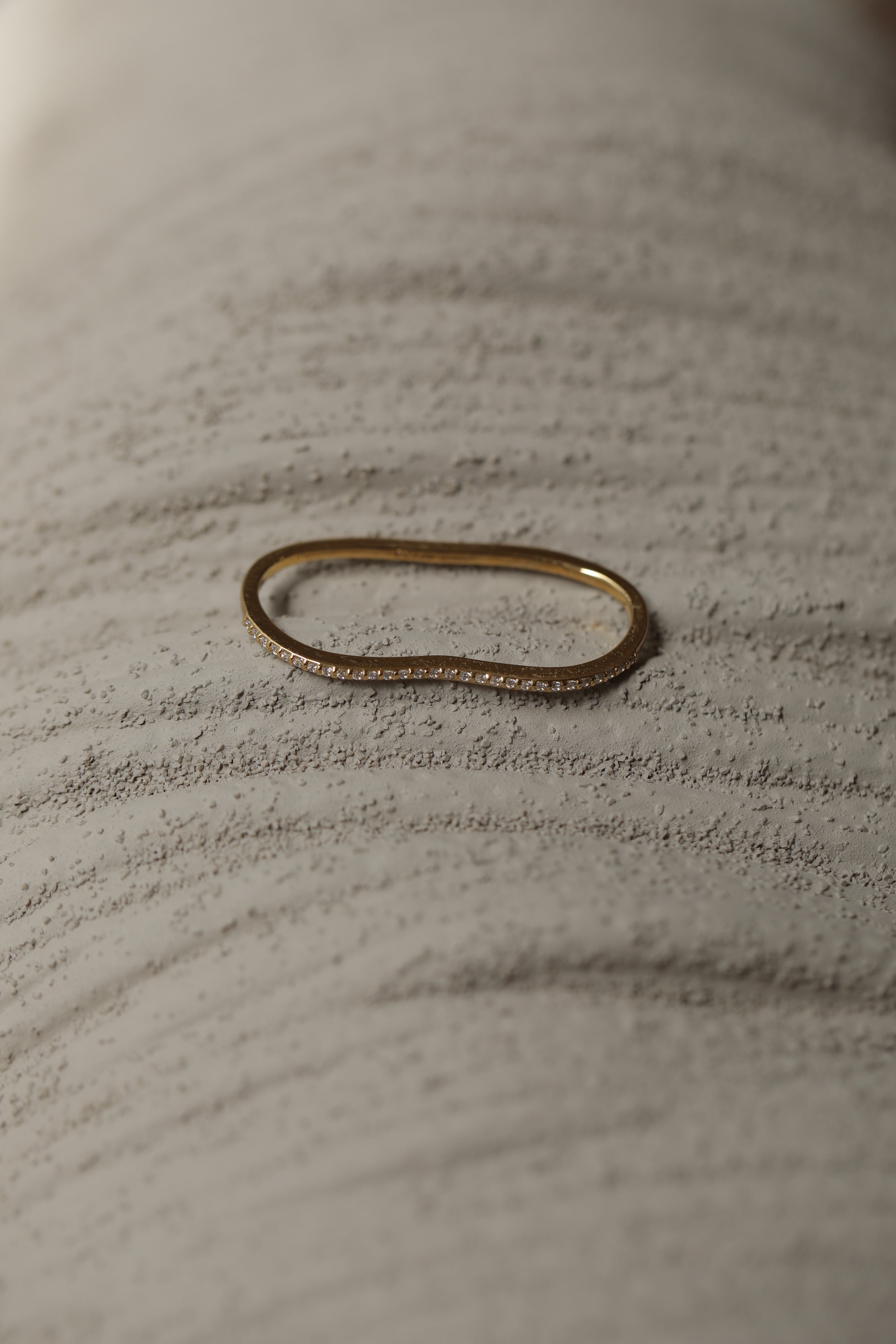 2Finger Crystal Ring Gold – C'esoi